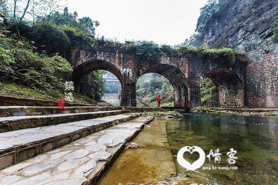 镇远不止有古镇,还有一片充满野趣的旅游处女地,和一条会唱歌的河