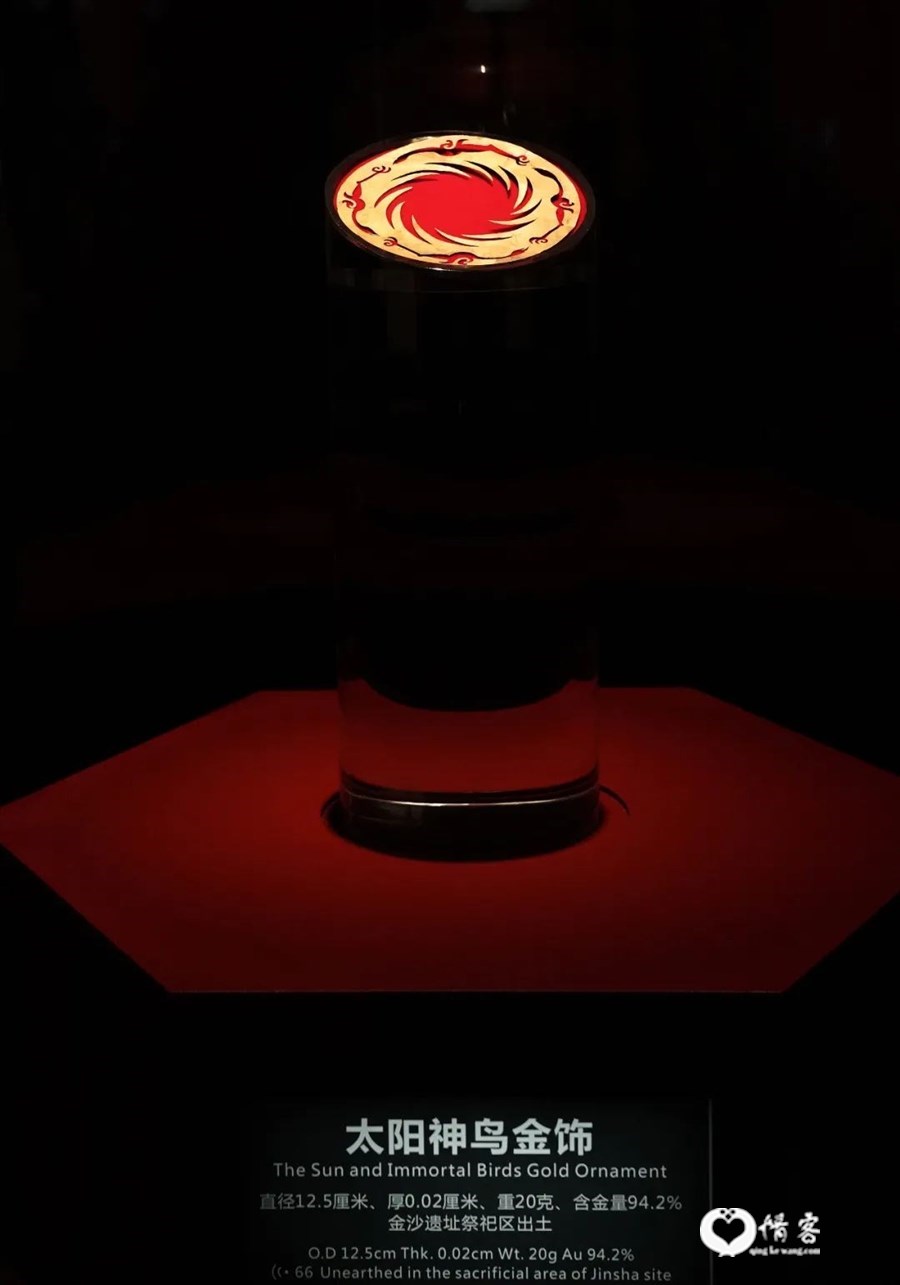 ▲ 太阳神鸟金饰，四鸟环日而飞，生生不息。 摄影/刘艳晖