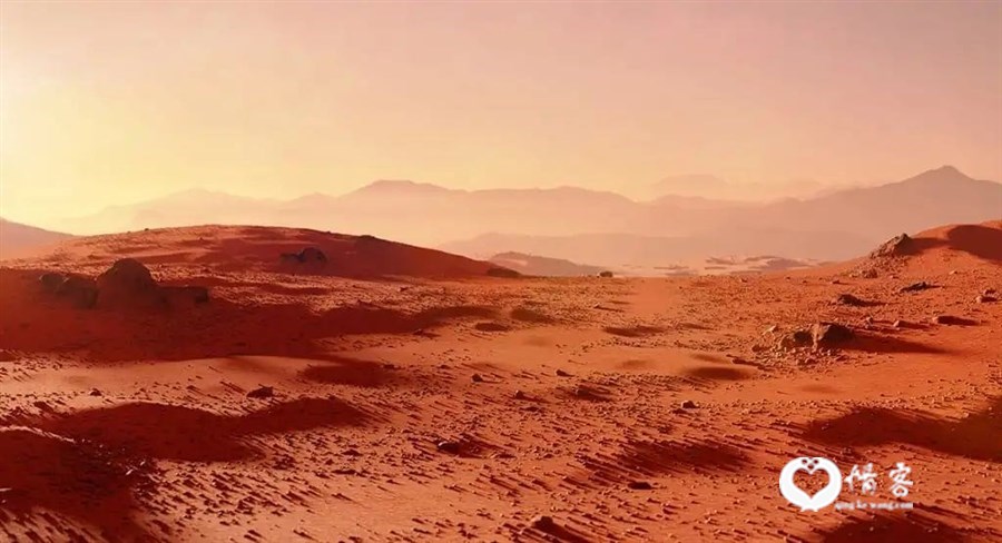 火星表面的红色沙土丨NASA