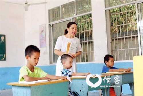多地分流中小学教师背后